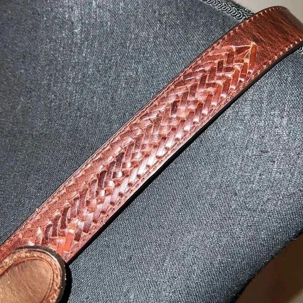 Men’s Brown Leather Braided Solid Belt with Solid Brass Buckle Size 42